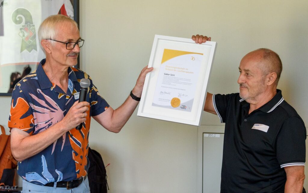 20. Jubiläumsfest Blind-Jogging - Übergabe der Auszeichnung bzw. Ehrenmitgliedschaft der Lauftherapeuten Deutschland, vertreten durch Wolfgang