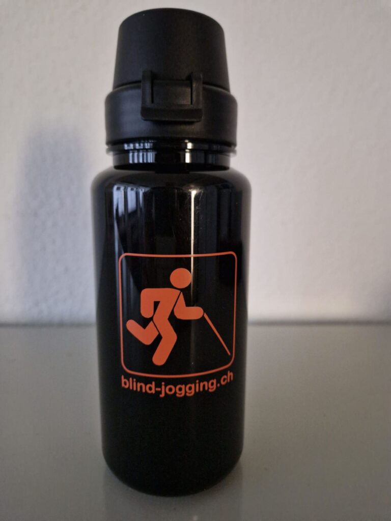 20. Jubiläumsfest Blind-Jogging - Trinkflasche mit Blind-Jogging Logo als Geschenk für die Teilnehmenden