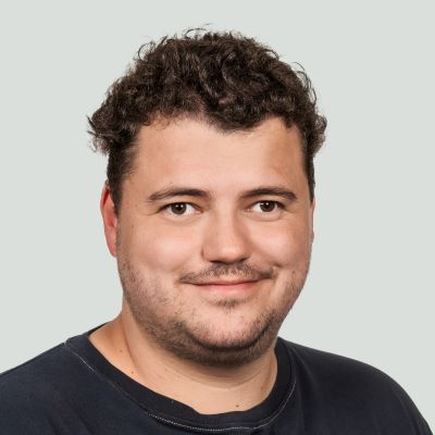 Portraitfoto von Edgar L., sehbeeinträchtigter Läufer in Luzern