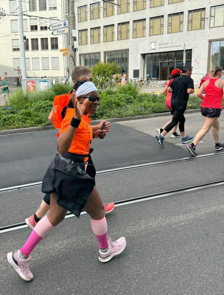 Vida mit Guide Nancy am Dreiländerlauf 2024