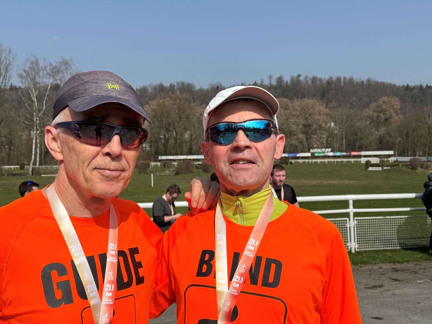 Hans-Peter mit Christian am Aargauer Halbmarathon 2026